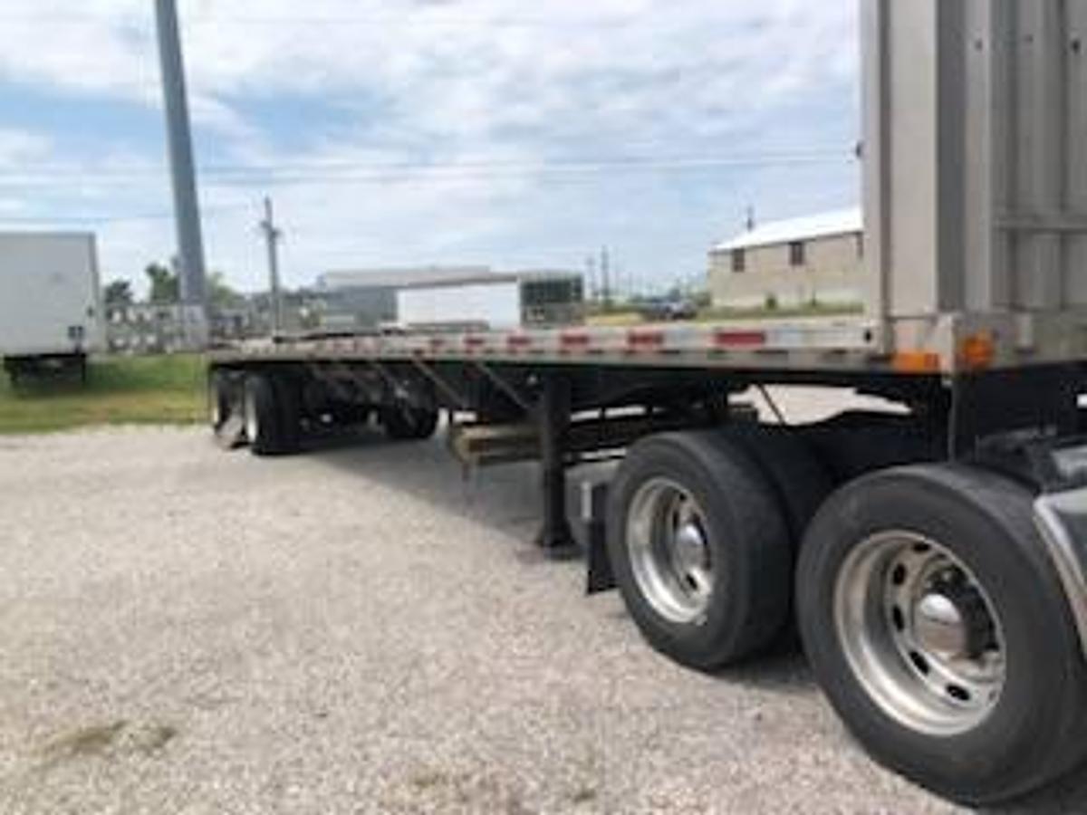 Used 2006 Transcraft Flatbed Trailer