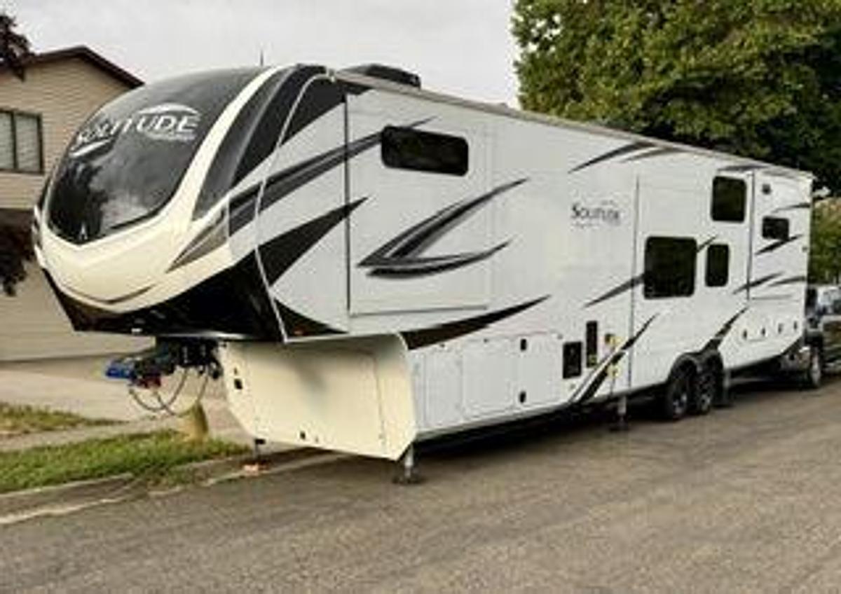 Used 2024 Grand Design Solitude 390RK