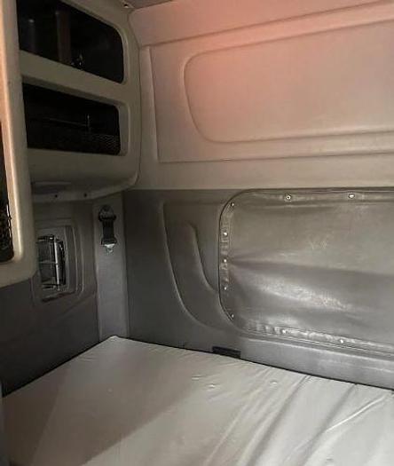 Used 2008 Peterbilt 387