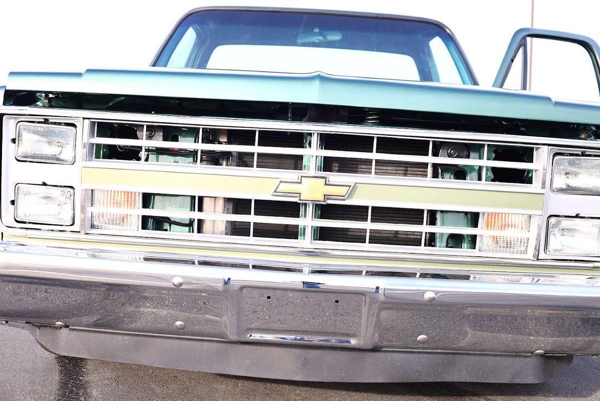 Used 1986 Chevrolet C10 Custom Deluxe