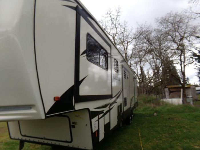 Used 2020 Heartland Elkridge 40FLFS