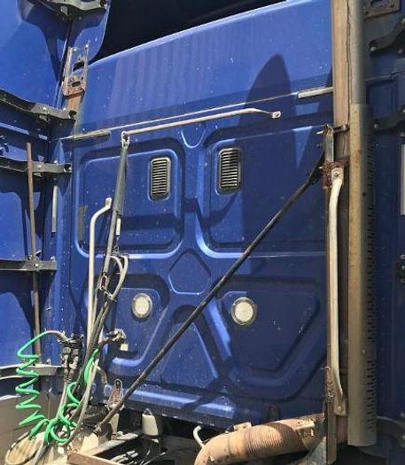 Used 2016 Freightliner Cascadia 125