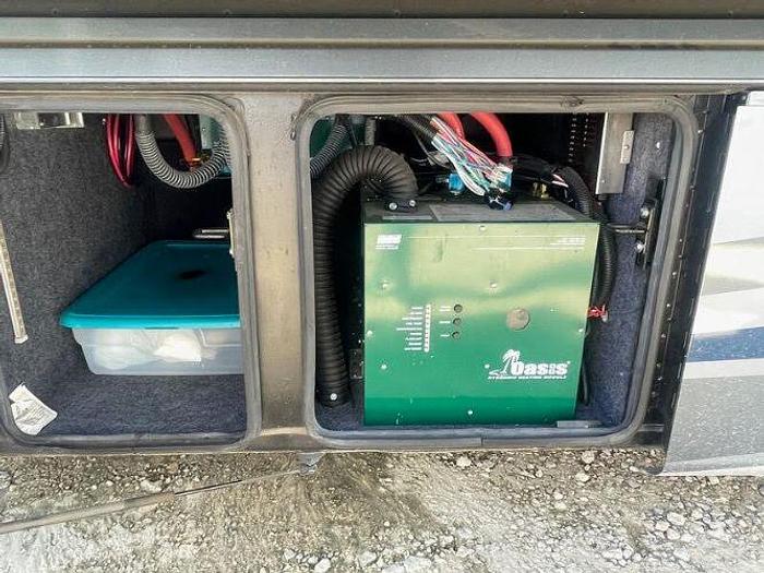 Used 2019 Newmar Ventana 3426