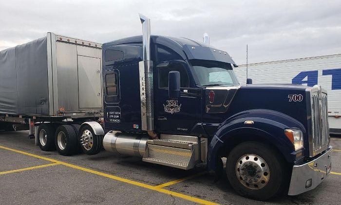 Used 2011 KENWORTH W990