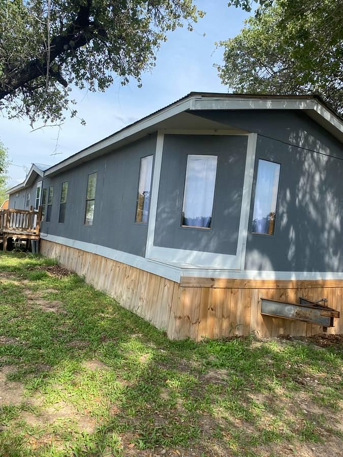 Used 1985 Mobile Home 18x75