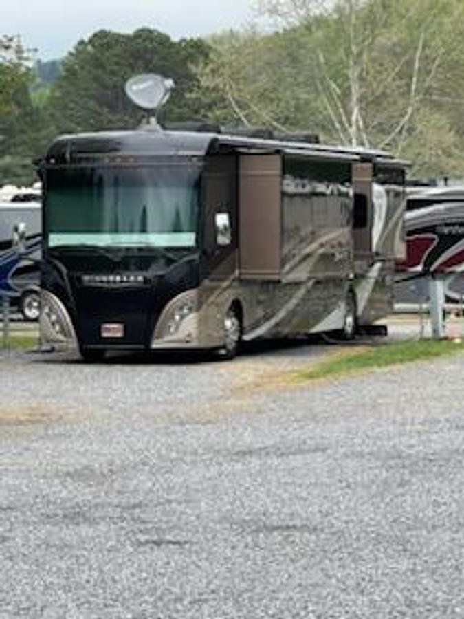 Used 2016 Winnebago Journey 40R