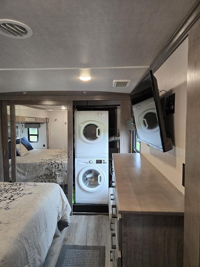 Used 2020 Forest River Cedar Creek Fifth Wheel – Luxury Residential-Style RV