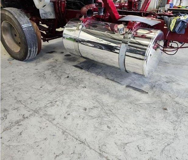 Used 1997 Freightliner FLB75