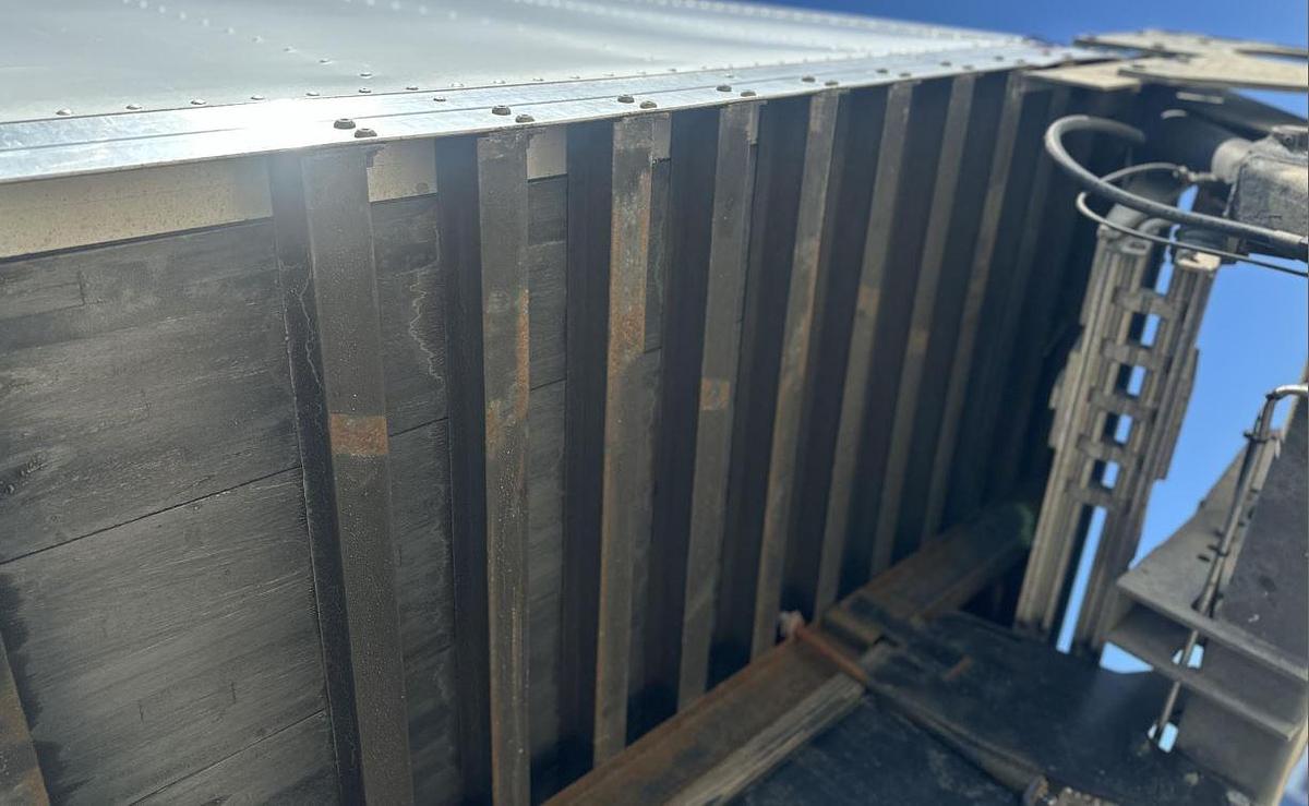 Used 2020 International MV Box Truck