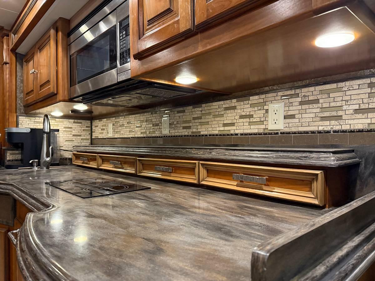 Used 2014 Tiffin Motorhomes Allegro Bus 45LP