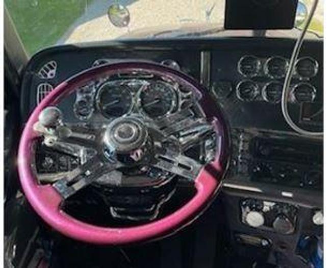 Used 2013 Peterbilt 386