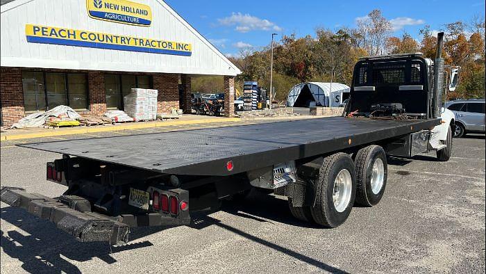 Used 2013 Peterbilt 348 Heavy Rollback