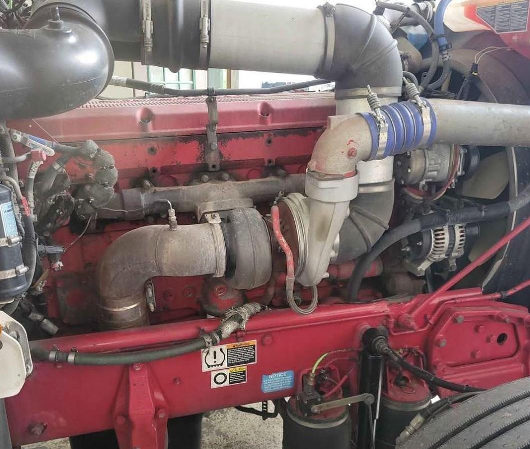 Used 2012 Peterbilt 389 Sleeper Semi Truck