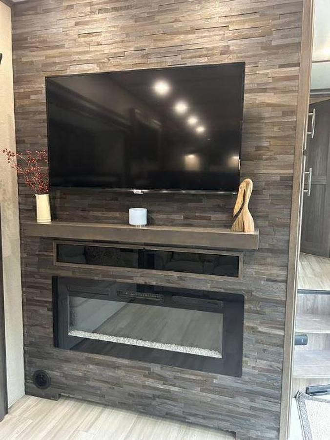 Used 2022 Grand Design Solitude 390RK Fifth Wheel