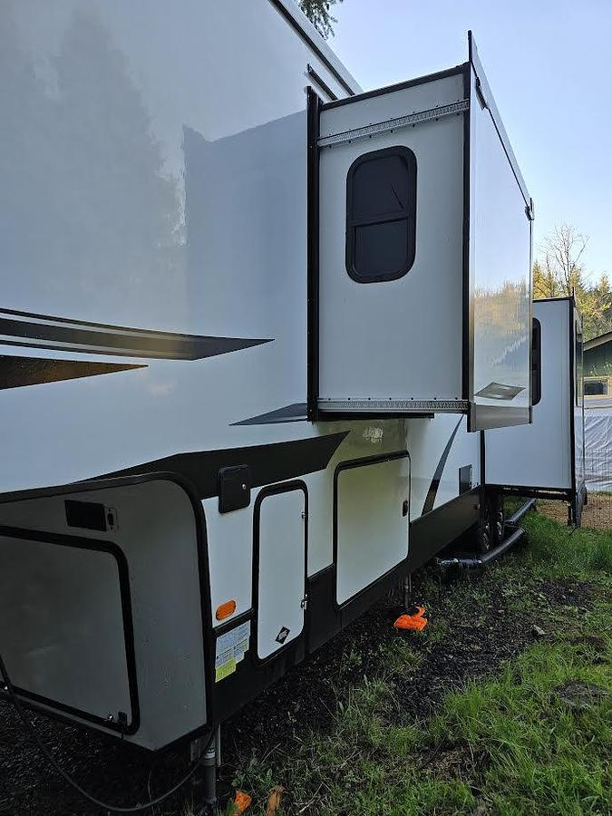 Used 2021 Forest River Cardinal Luxury 390FBX