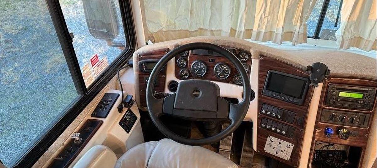 Used 2006 Gulfstream Tourmaster 40A Class A Motorhome