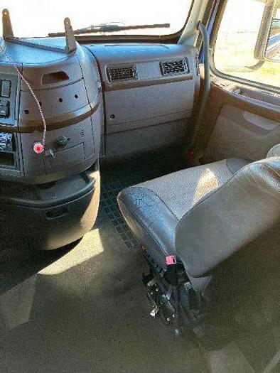 Used 2016 Volvo VNL 630 D13