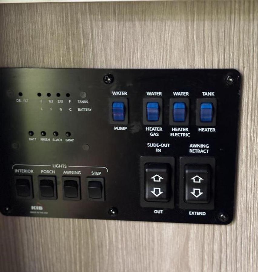 Used 2022 Forest River Rockwood Geo Pro 20FBS Travel Trailer