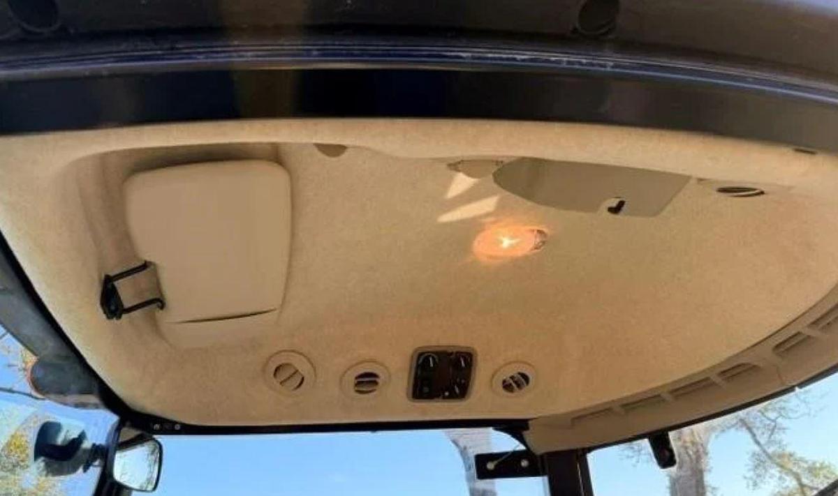 Used 2021 John Deere 4066R with Cab