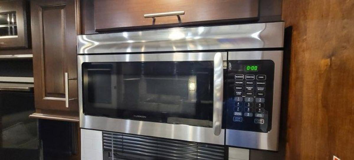 Used 2020 Jayco Pinnacle 37MDQS