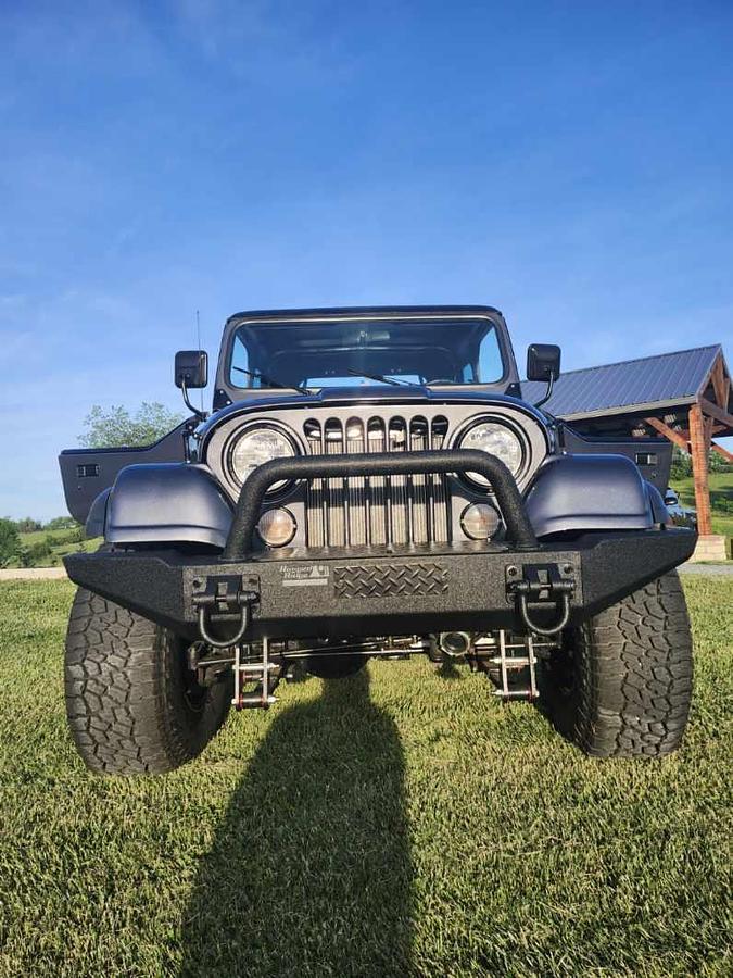 Used 1985 Jeep CJ-7 4WD SUV