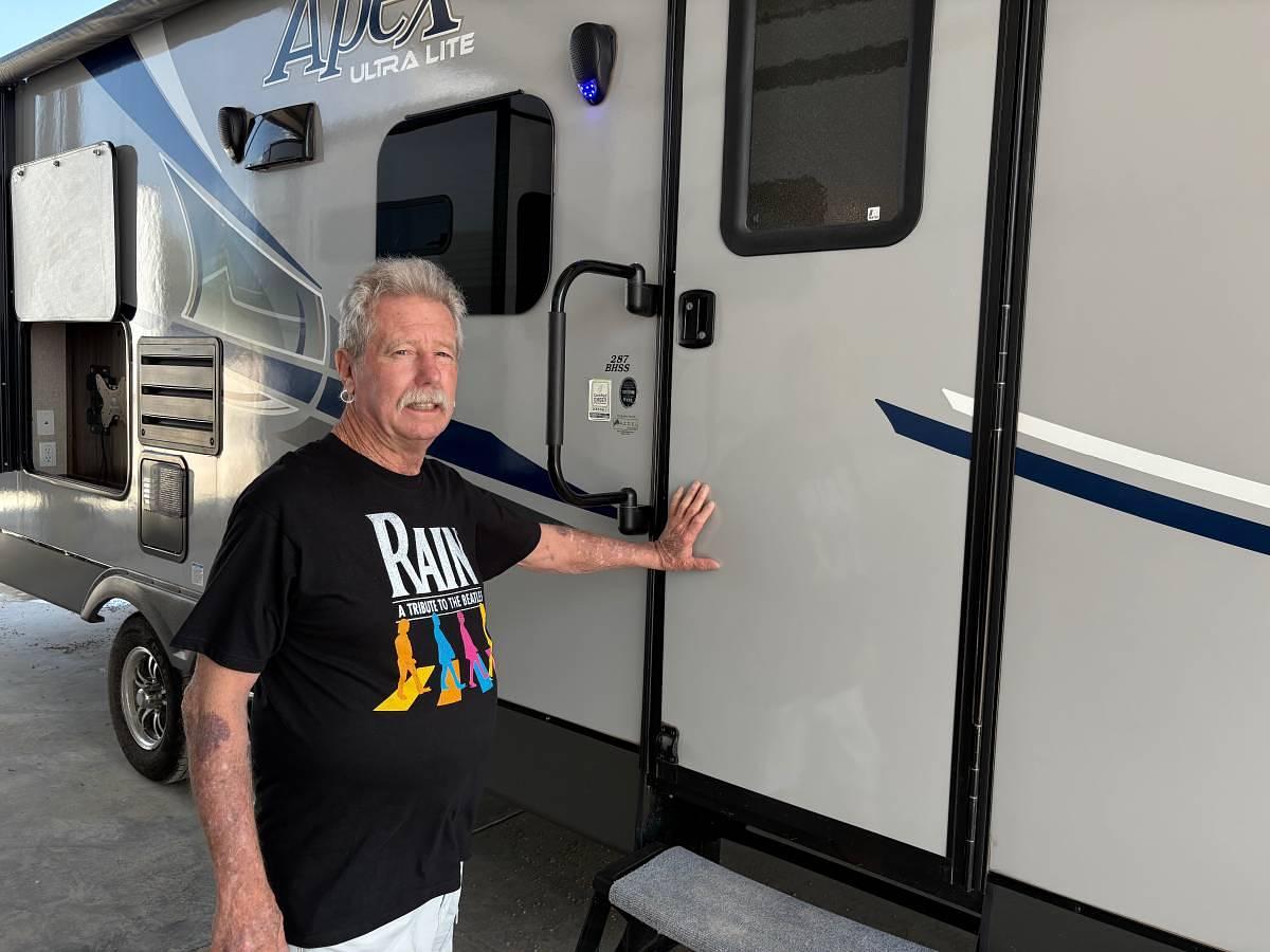 Used 2018 Coachmen Apex Travel Trailer