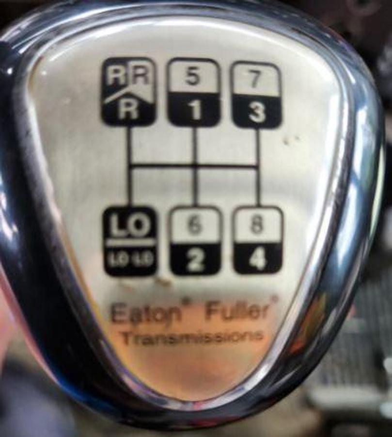 Used 2015 Kenworth T800 Hook Lift Truck