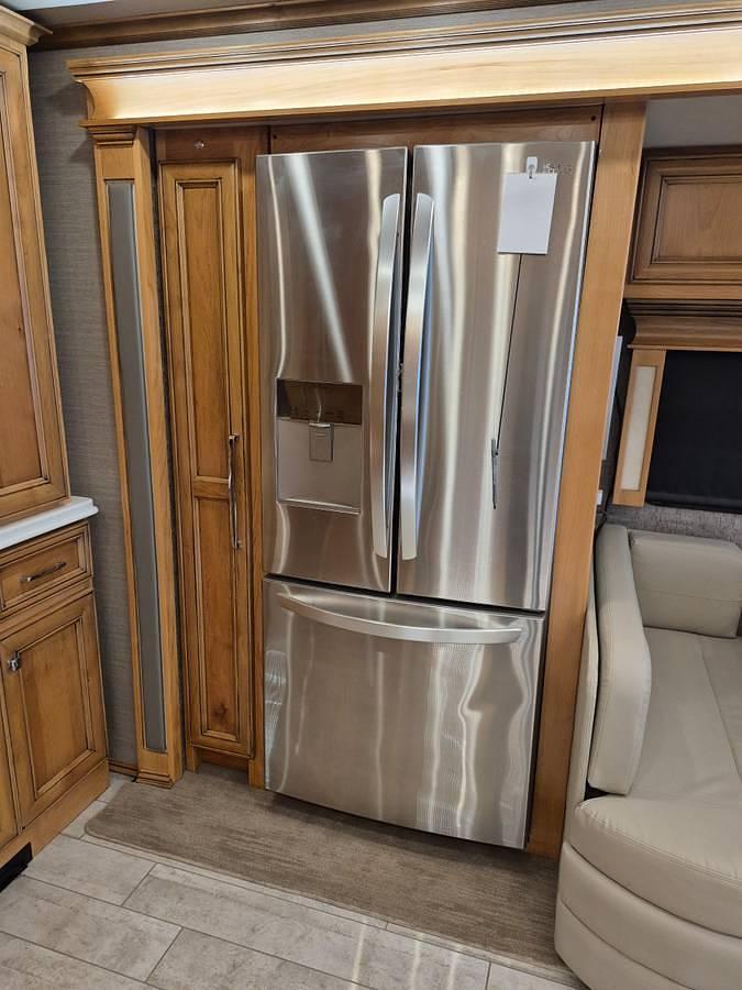 Used 2021 Tiffin Phaeton 40QBH Class A Motorhome