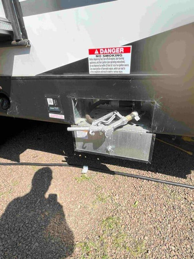 Used 2023 Forest River Sandstorm 286GSLR