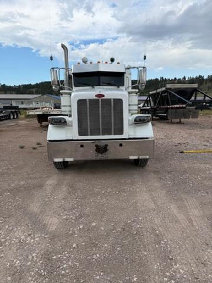 Used 2016 Peterbilt 367