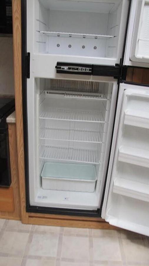 Used 2002 Citation Supreme Fifth Wheel