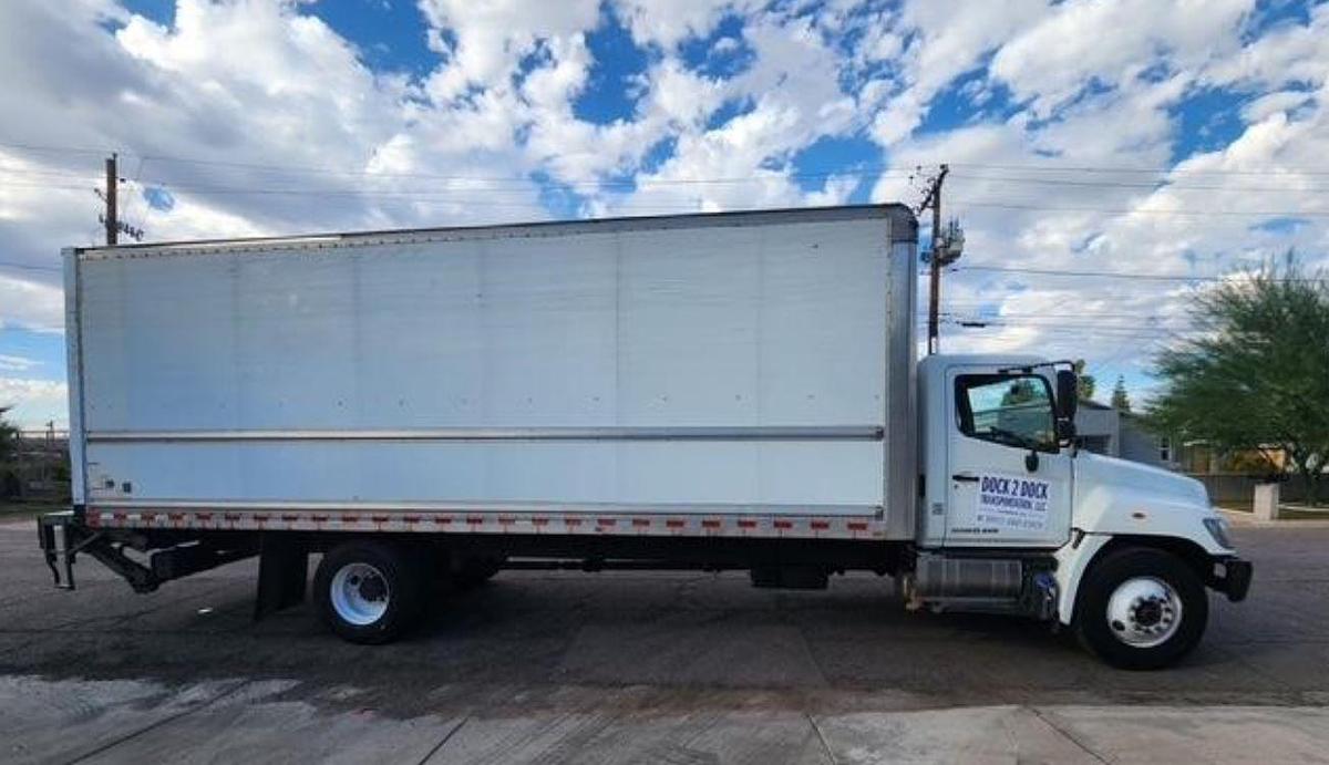 Used 2018 Hino 268 Box Truck