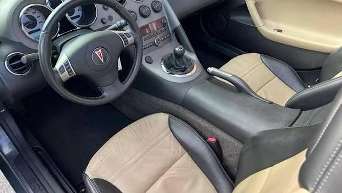 Used 2008 Pontiac Solstice