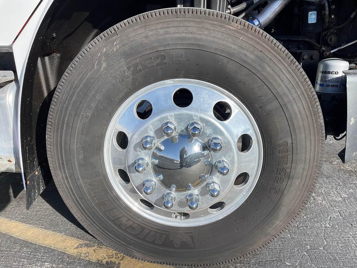 Used 2015 Freightliner M2