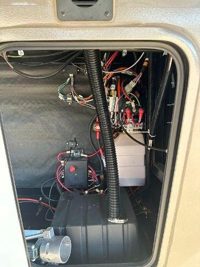 Used 2022 Keystone Montana 3781RL