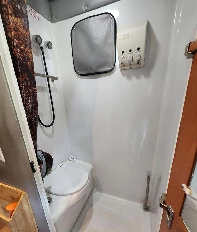 Used 2016 Volvo VNL64T860