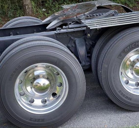 Used 2022 Freightliner Coronado 122 SD