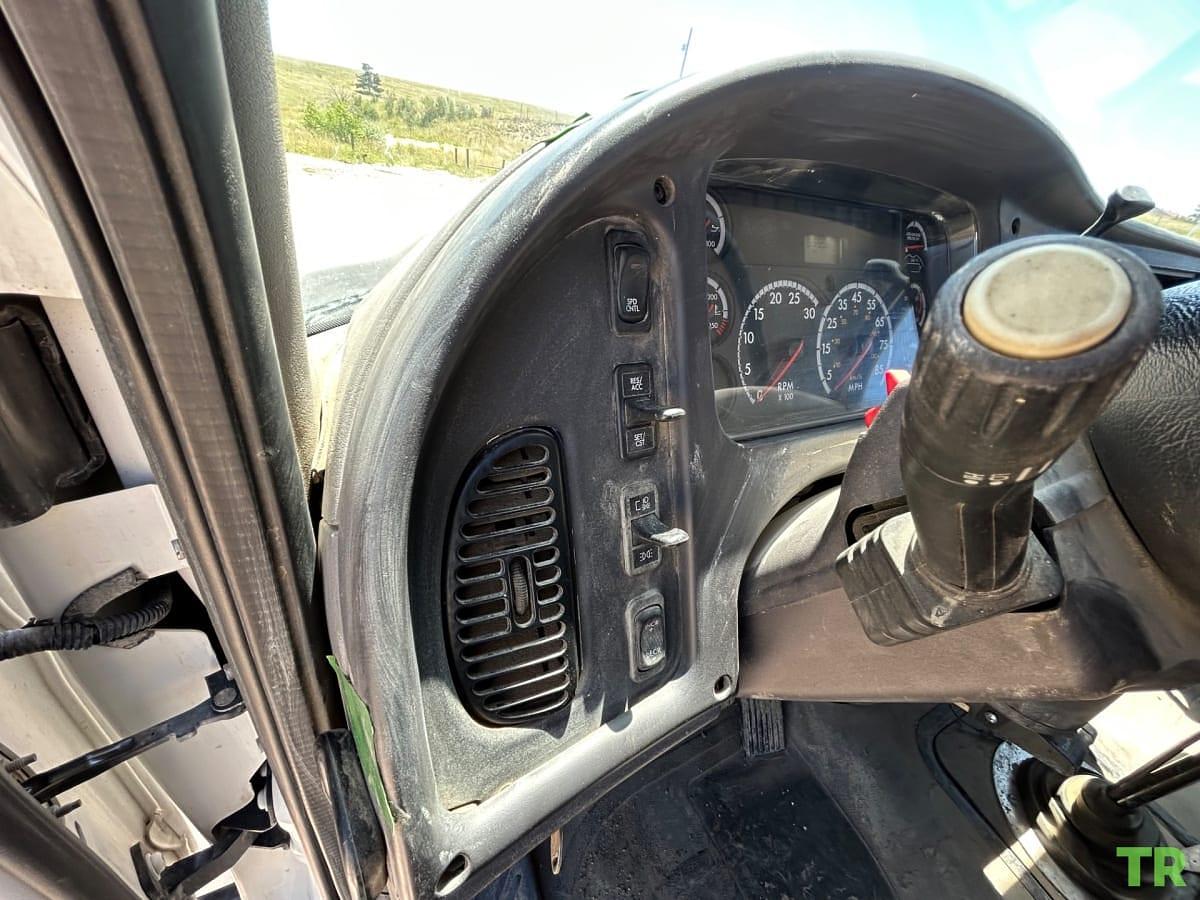Used 2015 Freightliner 114SD Heavy Duty Commercial Truck
