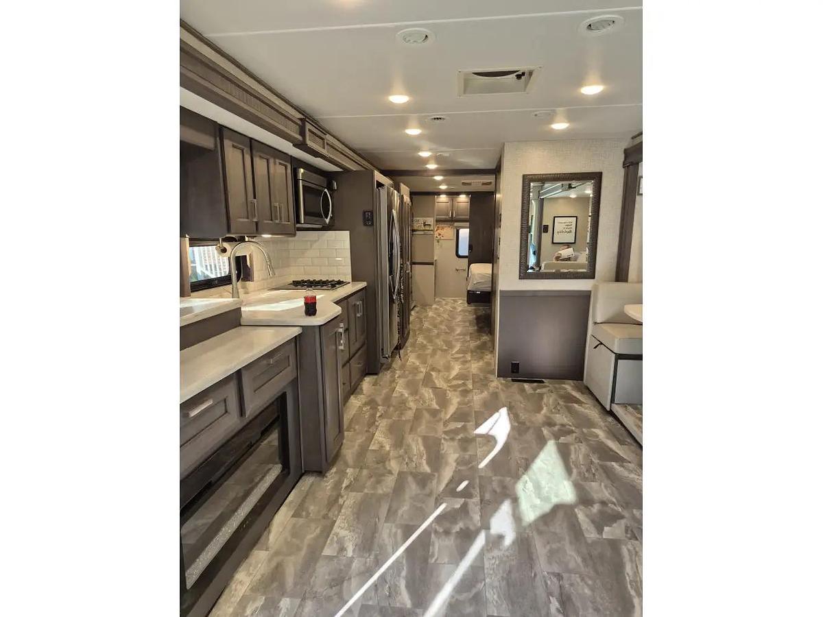 Used 2023 Thor Challenger 37FH Class A Gas Motorhome