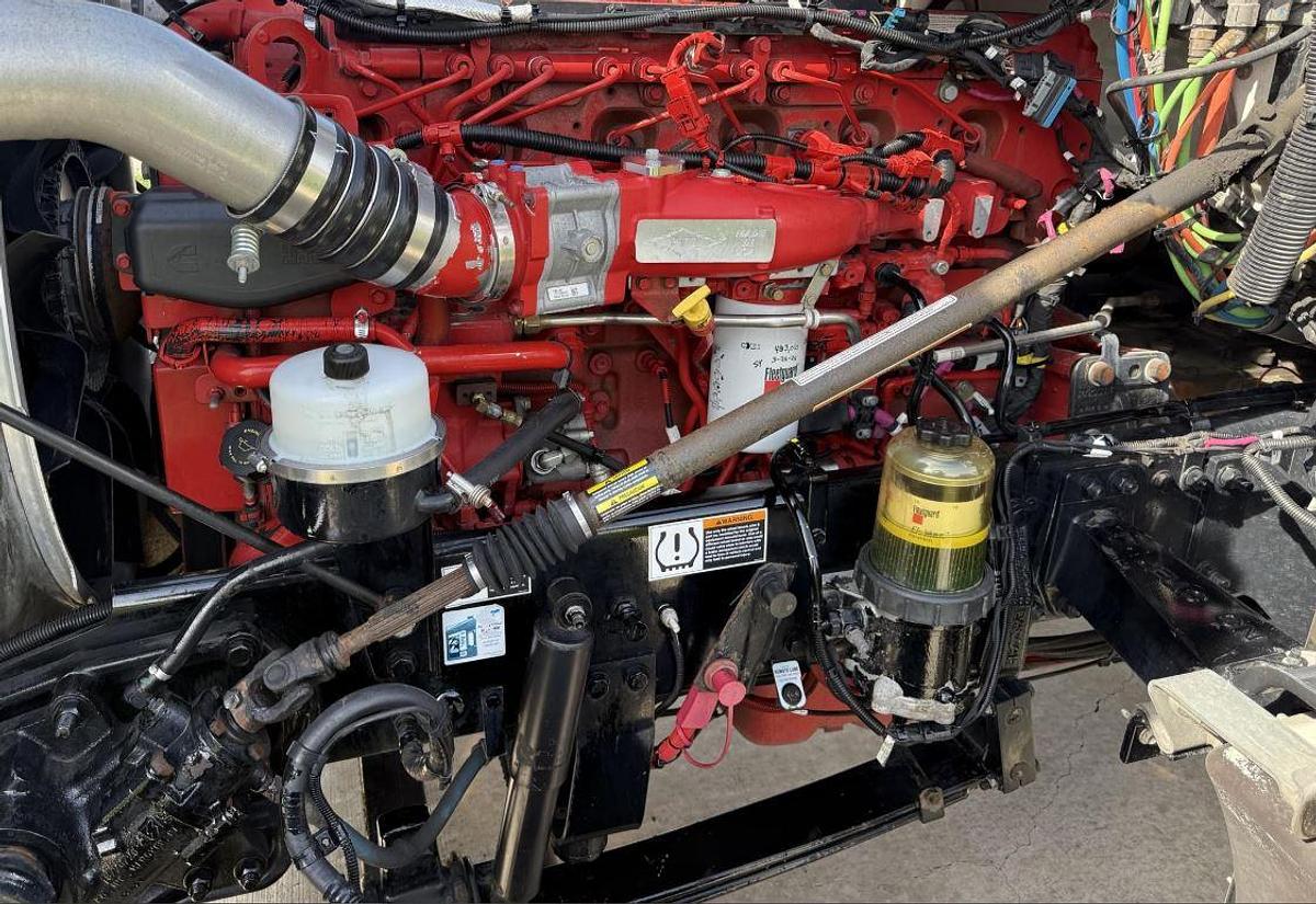 Used 2021 Kenworth W990