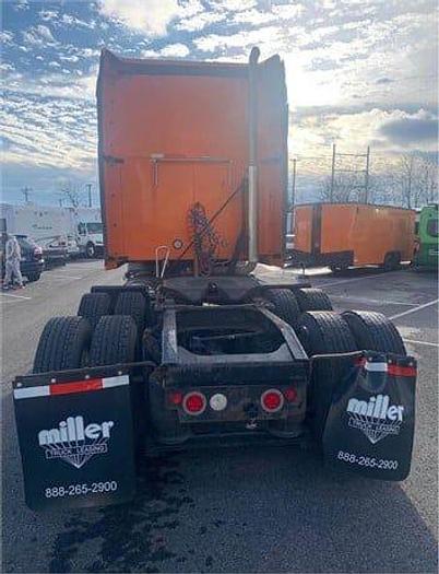 Used 2016 Mack PINNACLE CXU613