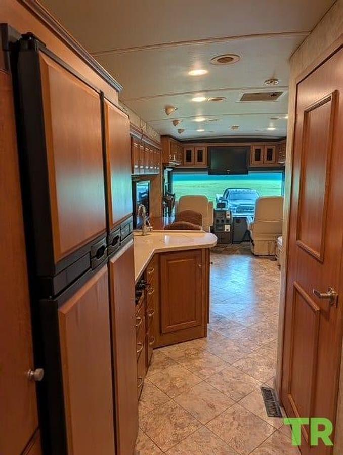 Used 2010 Itasca Meridian V Class 34Y