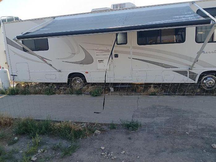 Used 2004 Four Winds Hurricane