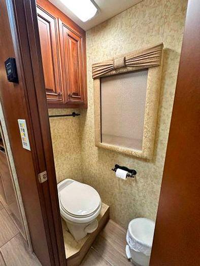 Used 2008 Travel Supreme Insignia 42DL24