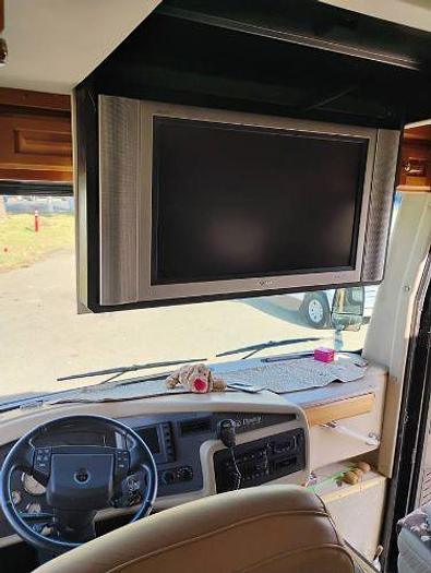 Used 2004 Monaco Dynasty