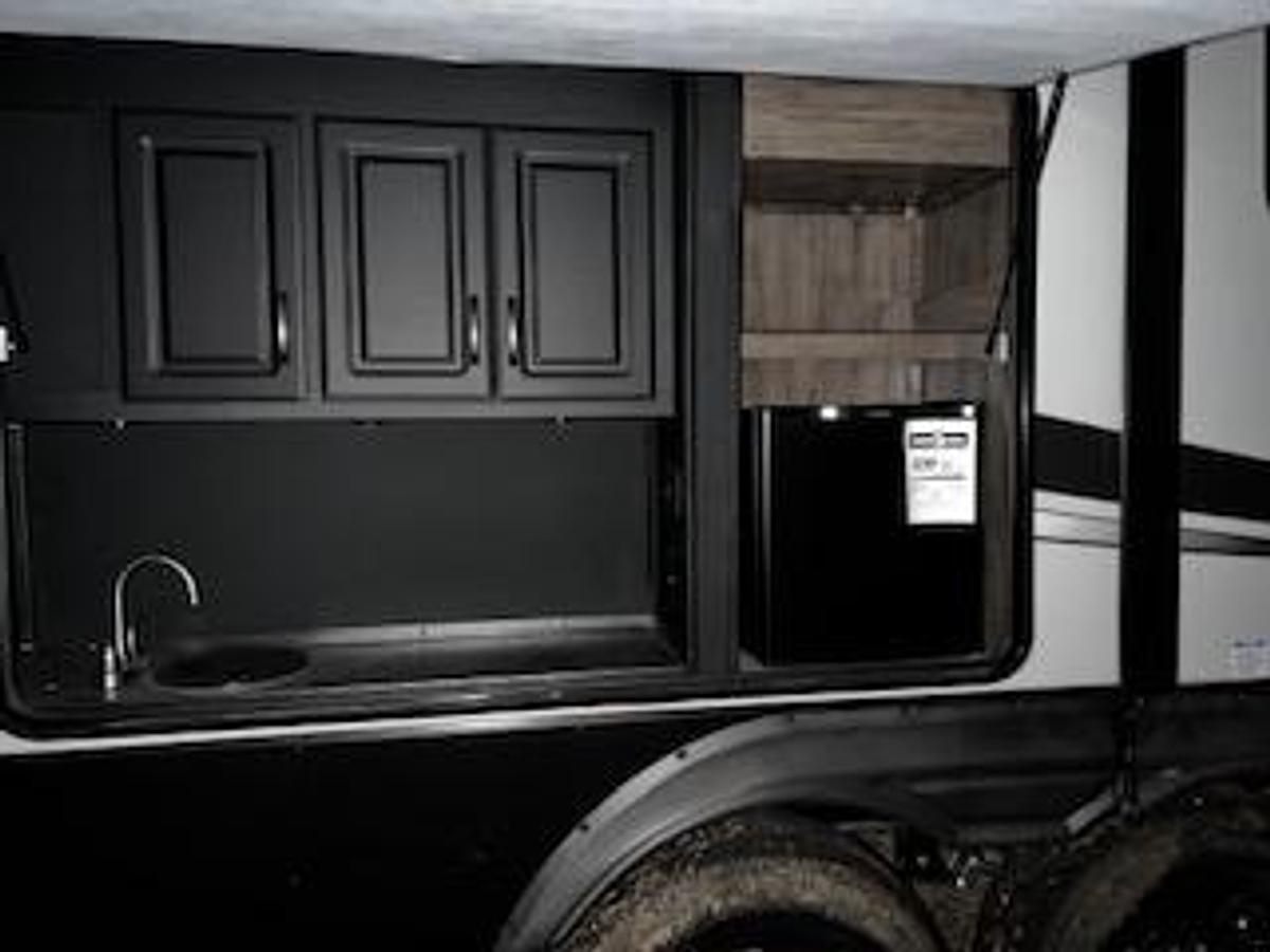 Used 2021 Forest River Sierra Luxury 391FLRB