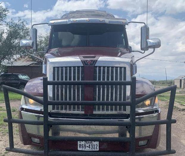 Used 2019 Western Star 5700XE