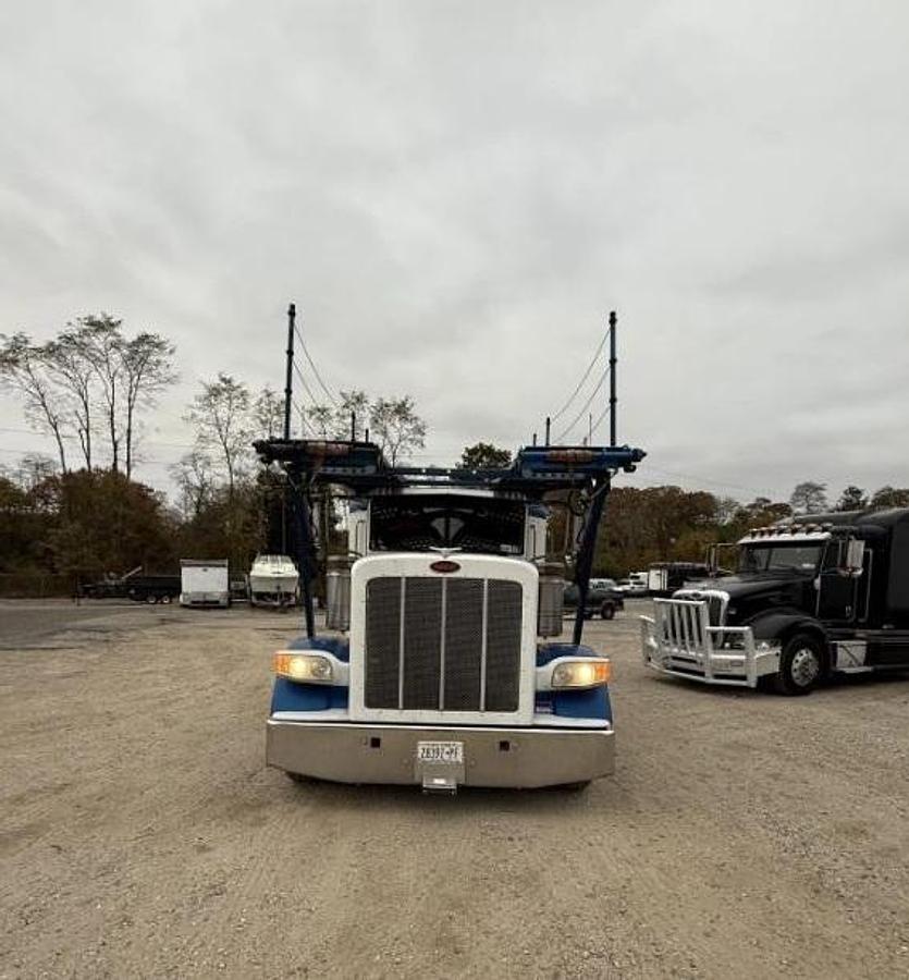 Used 2015 Peterbilt 389