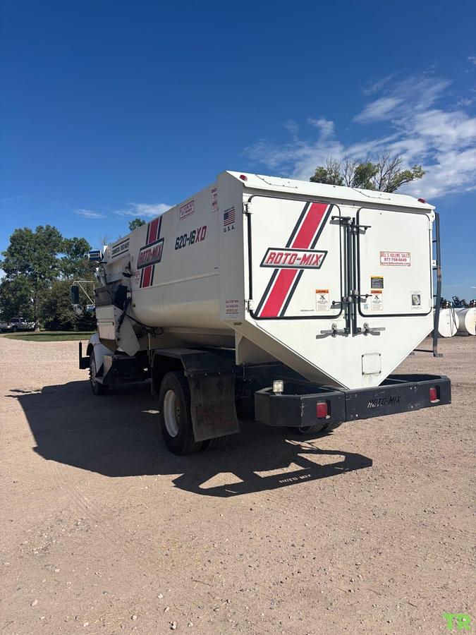 Used 2017 Roto-Mix 620-16XD Commercial Feed Mixer