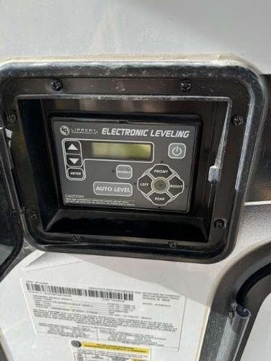 Used 2021 Keystone Avalanche 37EGK